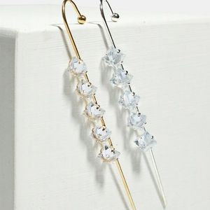 ✨ 2/$18 Silver Tone Gemstone Cuff Earring